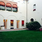 Tl Palazzo Fantuzzi Apartamento Bolonha