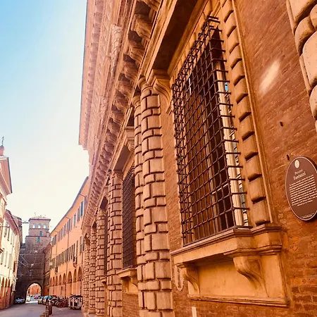 Tl Palazzo Fantuzzi شقة بولونيا