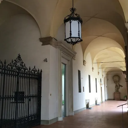 Tl Palazzo Fantuzzi Boloňa