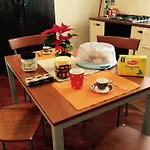 Tl Palazzo Fantuzzi * Болонья