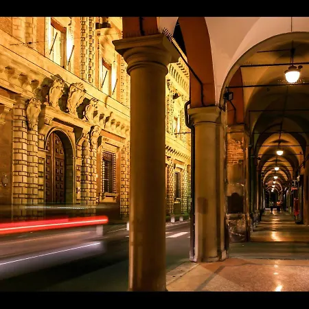Lägenhet Tl Palazzo Fantuzzi Bologna