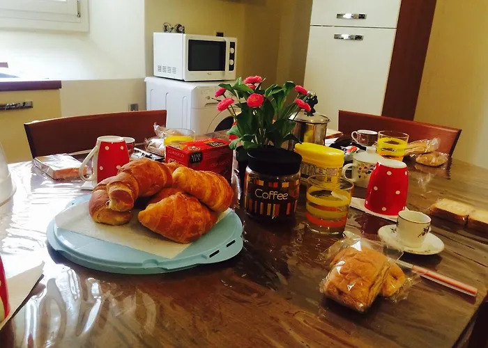 Tl Palazzo Fantuzzi *